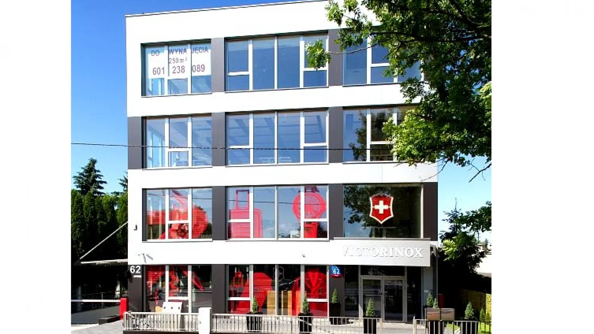 Siedziba Victorinox Polska — zdjęcie 1
