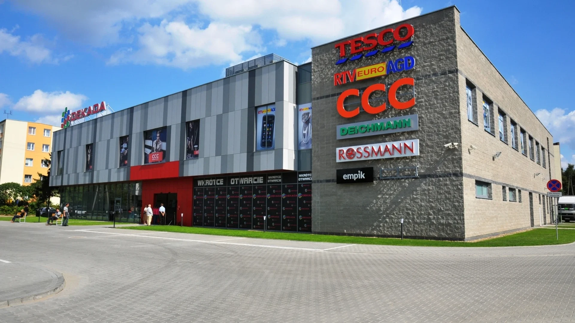 Galeria Handlowa Dekada w Skierniewicach — zdjęcie 1